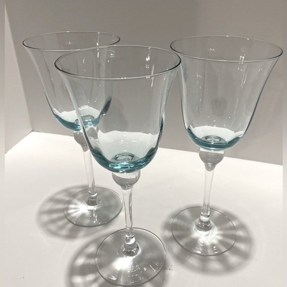 Vintage Optic Glass Wine Glasses Water Goblets Aqua Blue Set of 3 Clear Stems - Picture 2 of 5